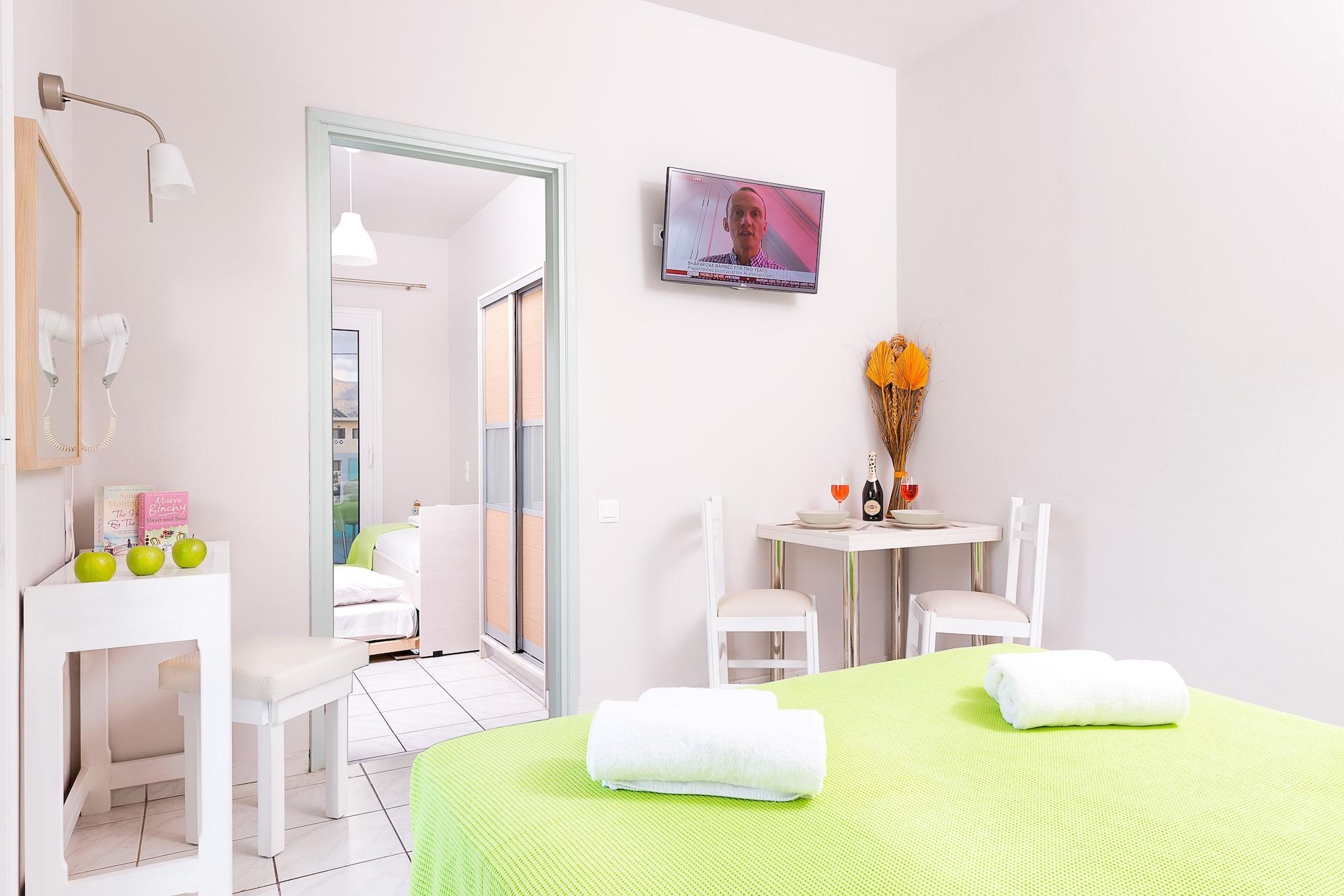 Ilios Stalis Aparthotel Bagian luar foto
