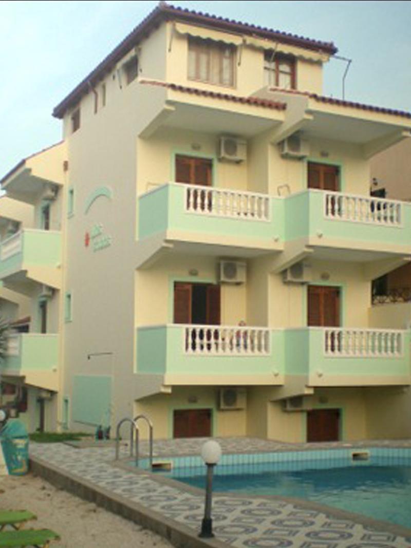 Ilios Stalis Aparthotel Bagian luar foto