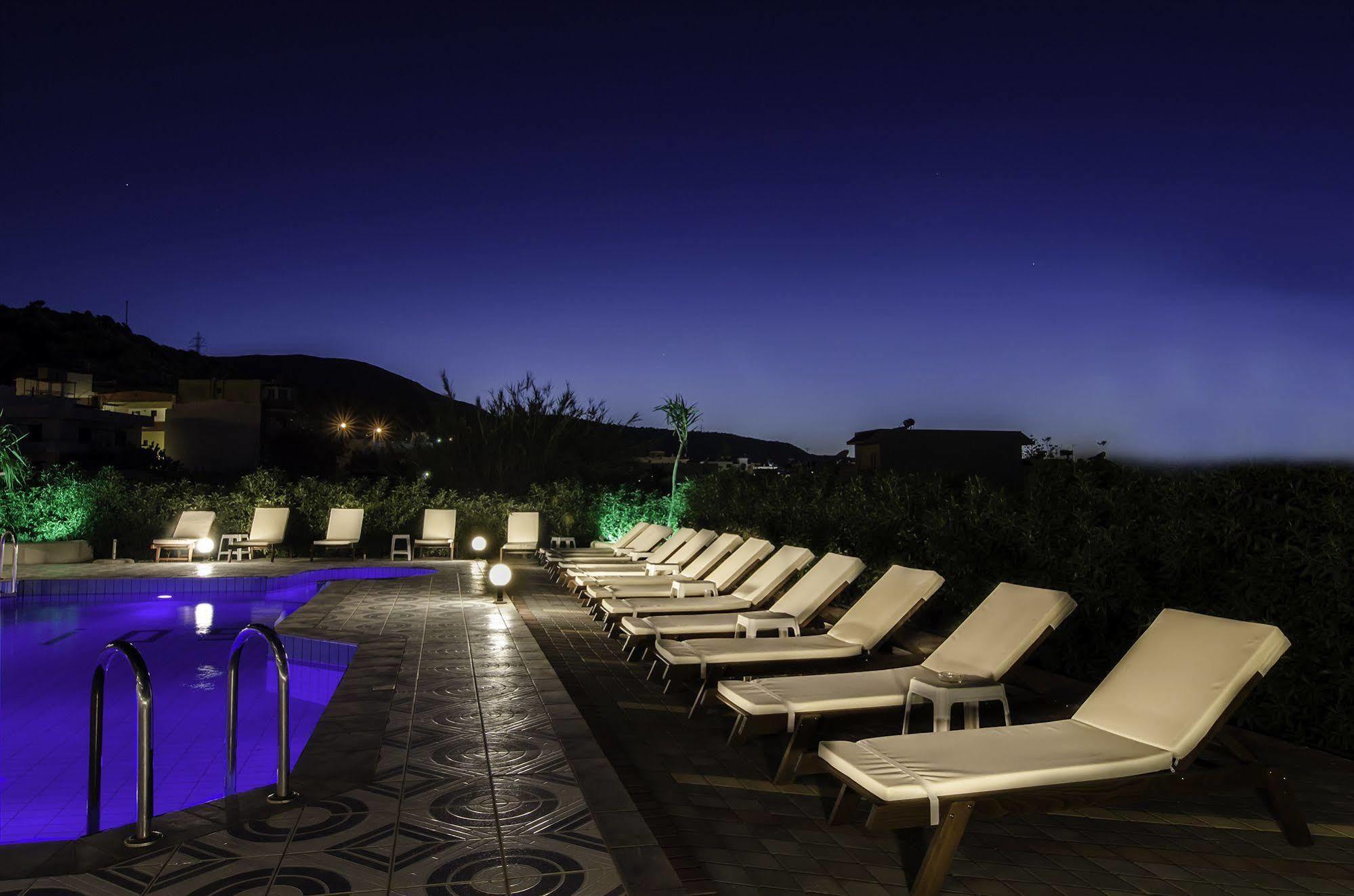 Ilios Stalis Aparthotel Bagian luar foto